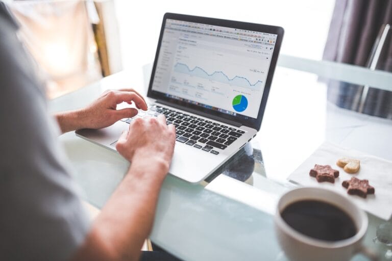 Kampanie e-mailowe wspierające SEO i content marketing